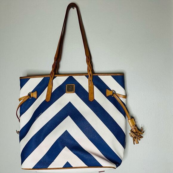 DOONEY & BOURKE Navy White Chevron Zigzag Fringe Accent Satchel Bailey Tote Bag